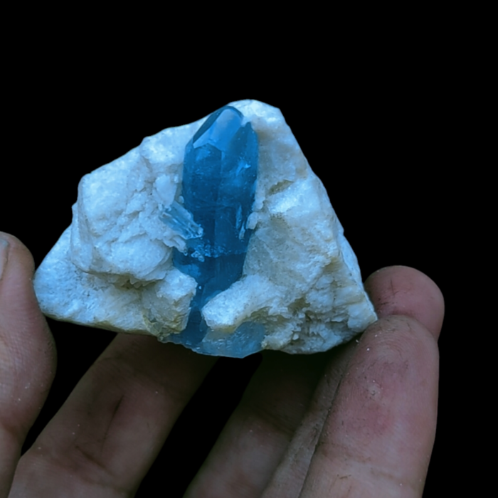 blue color aqumarine from haramosh mine