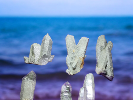 Stunning Chlorine Quartz Crystal Lots with 1820 gram total weight
